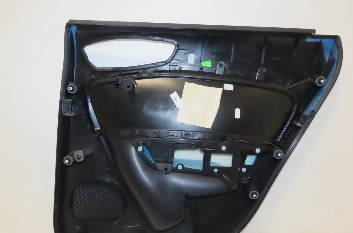 Garniture porte arg Audi A1 Sportback (8XA, 8XF) 1.4 tfsi (2011-2015) occasion