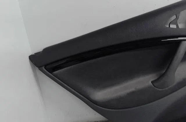 Garniture porte arg Citroen C5 III (RD_) 2.0 hdi 180 (2015) occasion