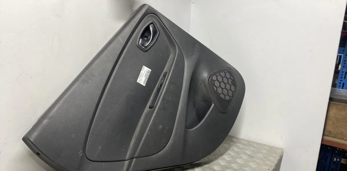 Garniture porte arg RENAULT CAPTUR 1 PHASE 1 occasion