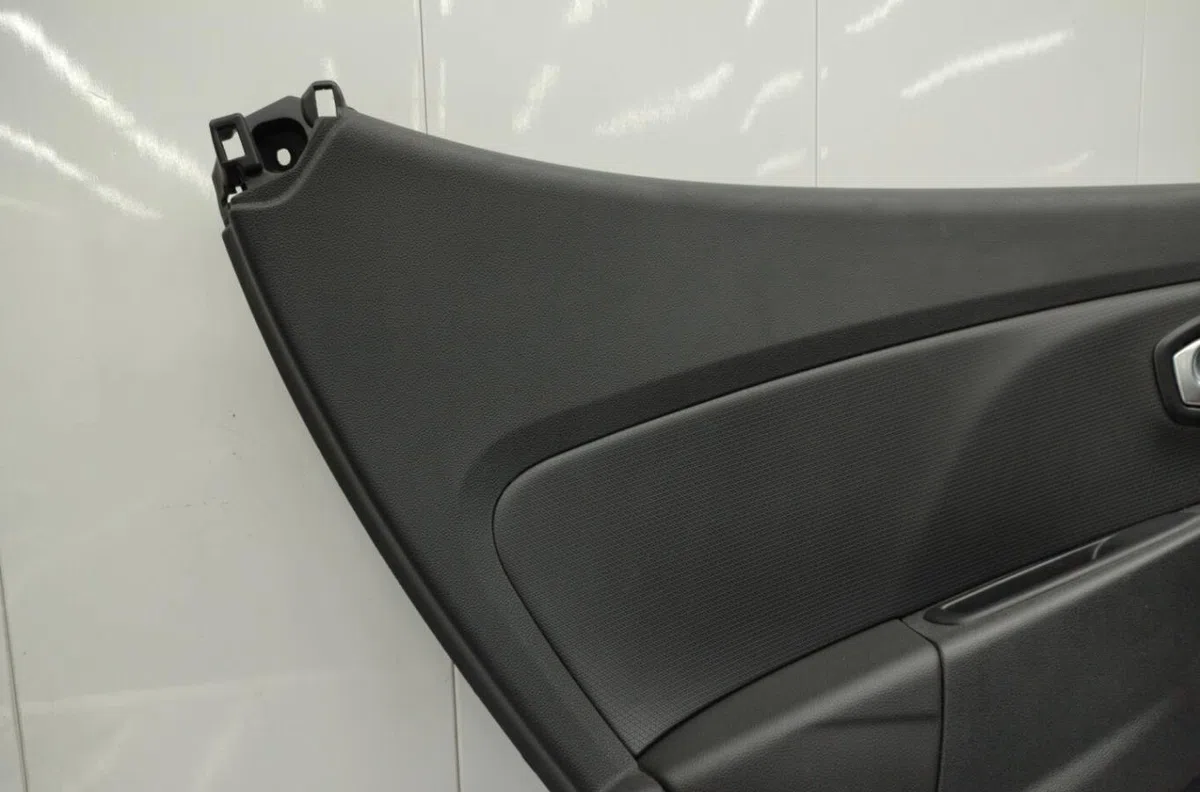 Garniture porte arg RENAULT CLIO 4 PHASE 2 occasion