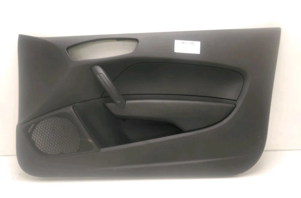 Garniture porte avd Audi A1 (8X1, 8XK) 1.2 tfsi (2010-2015) occasion