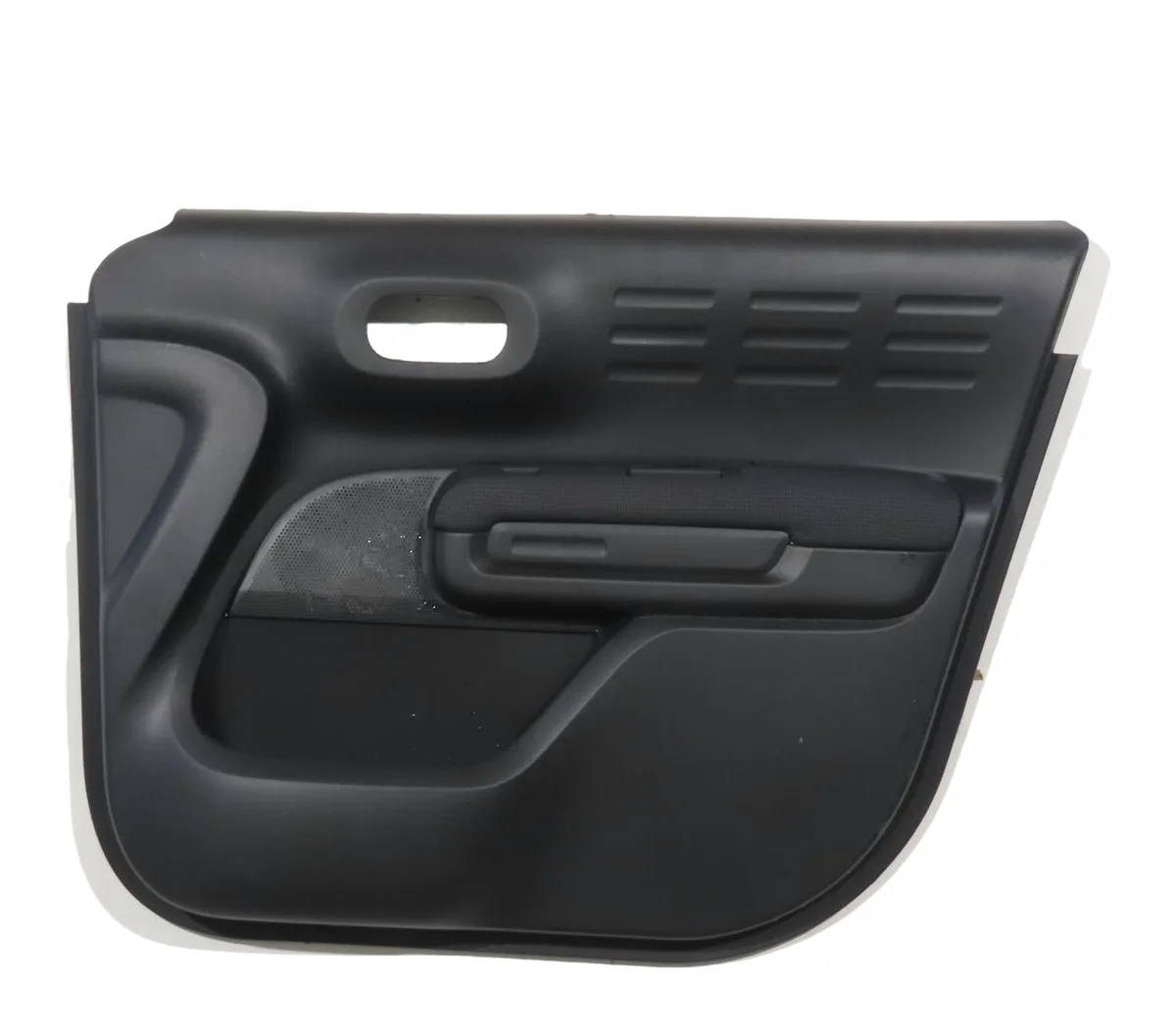 Garniture porte avd Citroen C3 AIRCROSS II (2R_, 2C_) 1.2 puretech 110 (2rhnzb, 2rhnzw, 2rhnpx, 2rhnpj) (2017) occasion