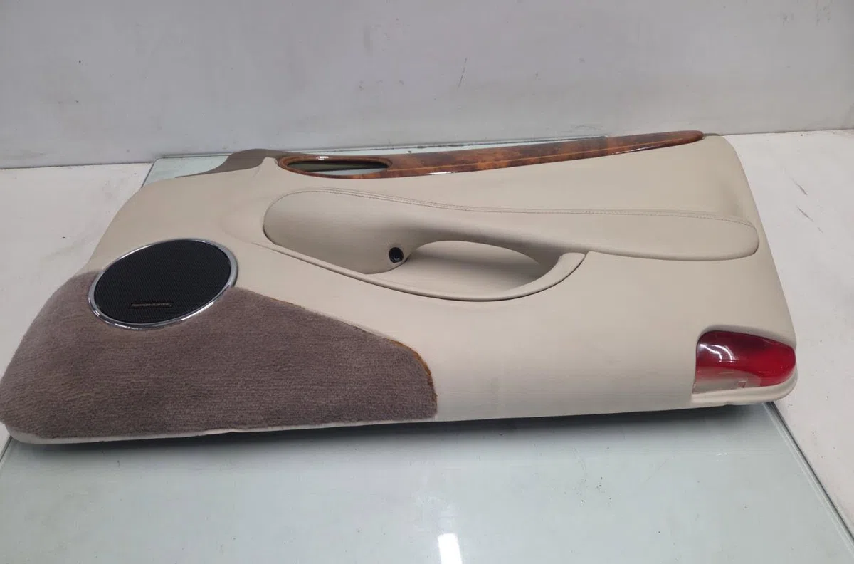 Garniture porte avd JAGUAR XJ 3 occasion