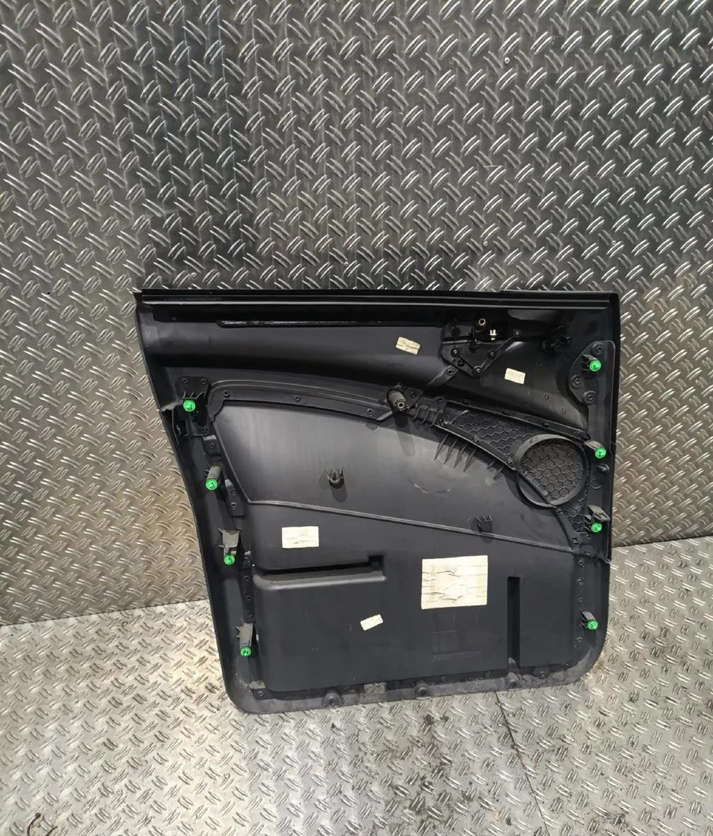 Garniture porte avd Mercedes-benz VITO - MIXTO Camionnette (W639) 113 cdi (639.601, 639.603, 639.605) (2010) occasion