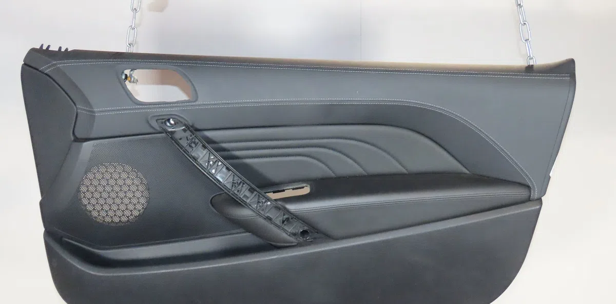Garniture porte avd Peugeot RCZ 2.0 hdi (2010-2015) occasion