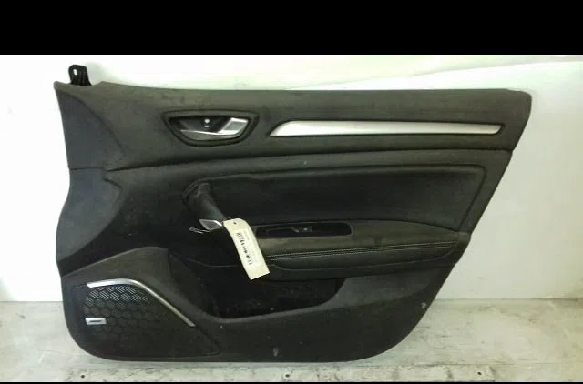 Garniture porte avd Renault MEGANE IV Estate (K9A-M-N_) 1.2 tce 130 (k9mr) (2016) occasion