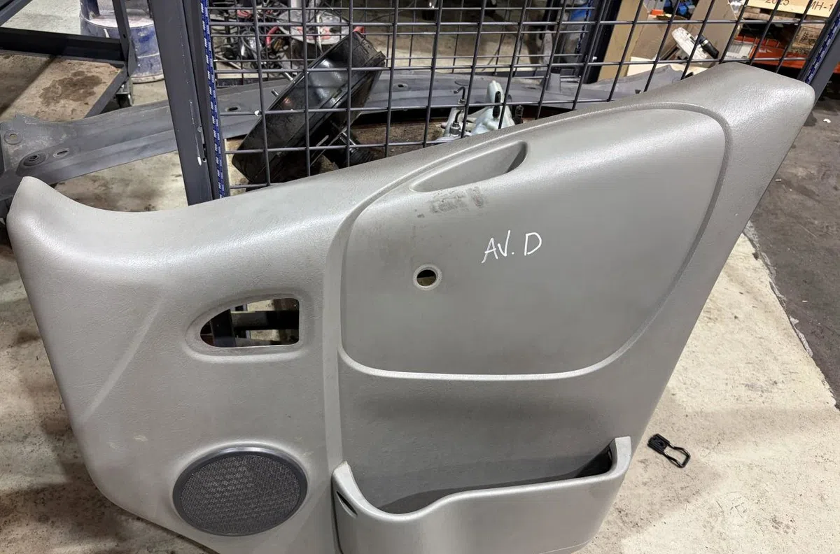 Garniture porte avd RENAULT TRAFIC 2 PHASE 2 occasion