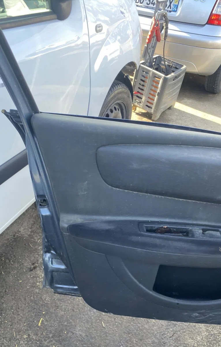 Garniture porte avg CITROEN C4 1 PHASE 1 occasion