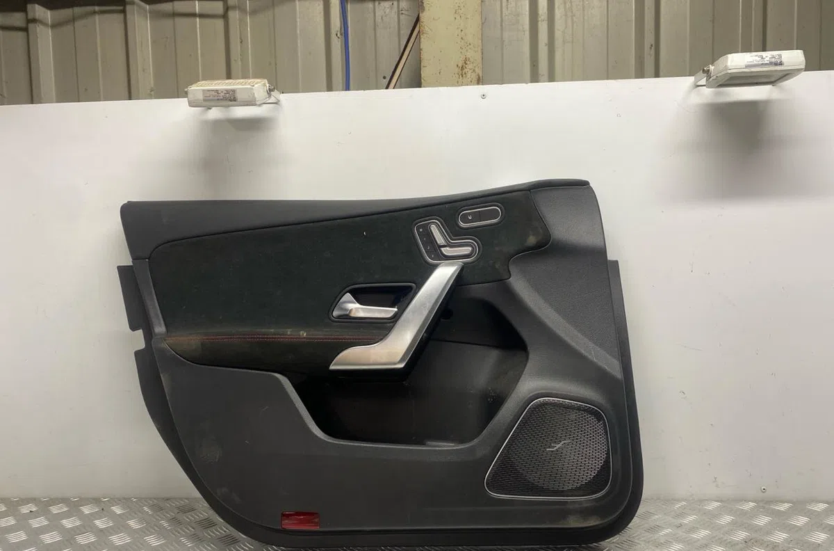 Garniture porte avg MERCEDES CLASSE A 177 PHASE 2 occasion