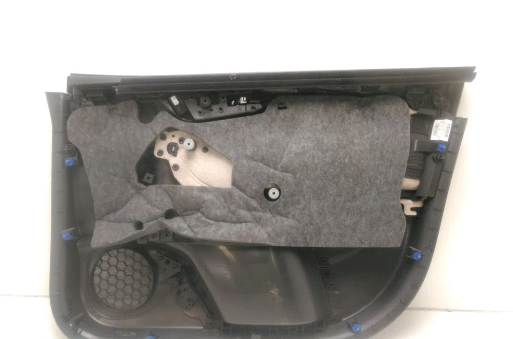 Garniture porte avg Opel ASTRA K Sports Tourer (B16) 1.6 cdti (35) (2015) occasion