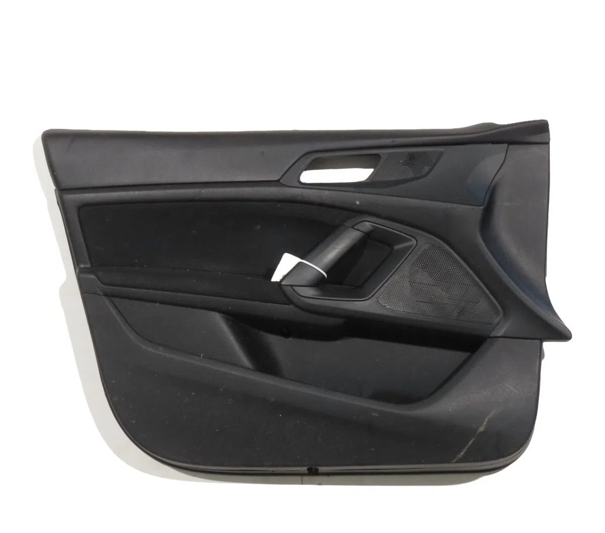 Garniture porte avg Peugeot 308 II (LB_, LP_, LW_, LH_, L3_) 1.5 bluehdi 100 (2018-2021) 5 portes occasion