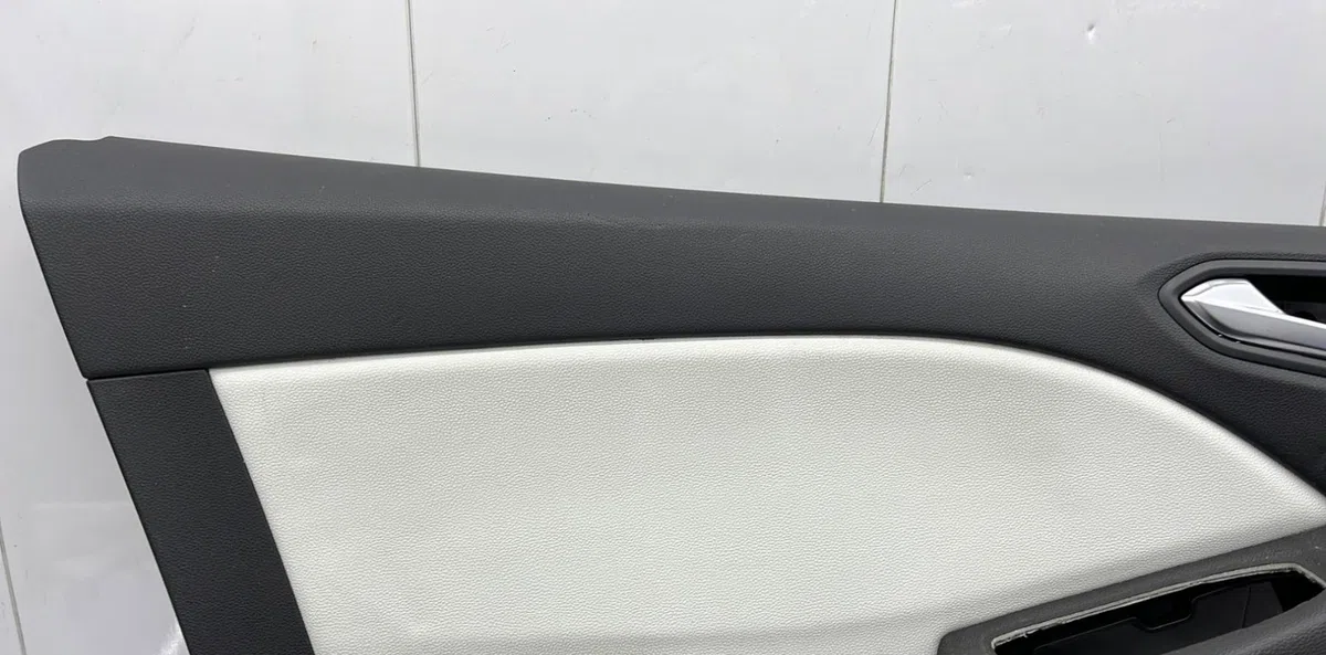 Garniture porte avg RENAULT CLIO 5 PHASE 1 occasion