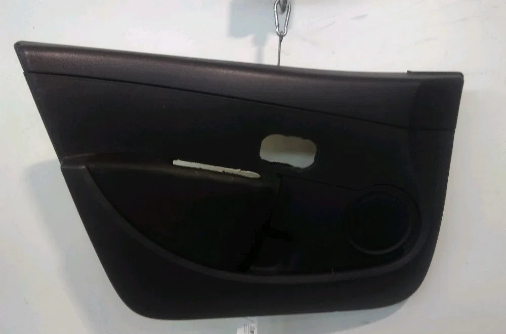 Garniture porte avg Renault CLIO III (BR0-1, CR0-1) 1.5 dci (c-br0g, c-br1g) (2005-2012) 5 portes occasion