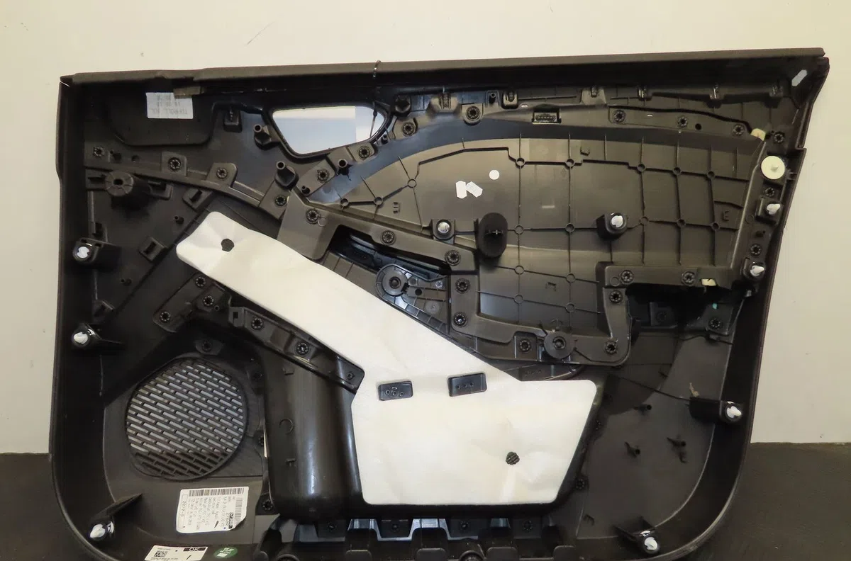 Garniture porte avg Renault CLIO V (B7_) 1.0 tce 100 (b7mt) (2019) occasion