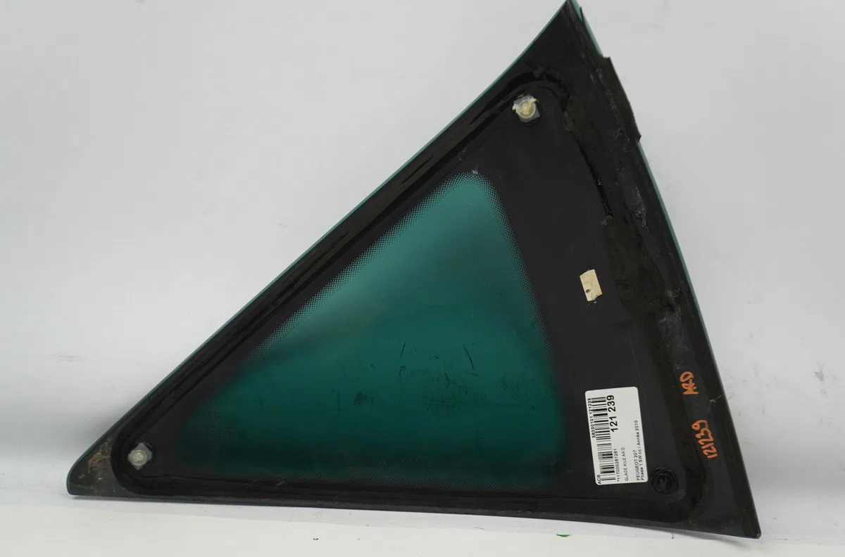 Glace aile ar d Peugeot 207 SW (WK_) 1.6 hdi (2007-2012) occasion
