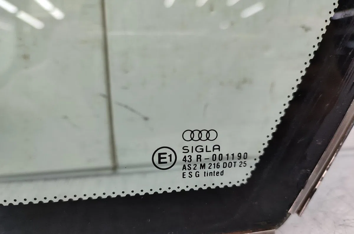 Glace ar custode d AUDI 80 3 AVANT PHASE 2 BREAK occasion
