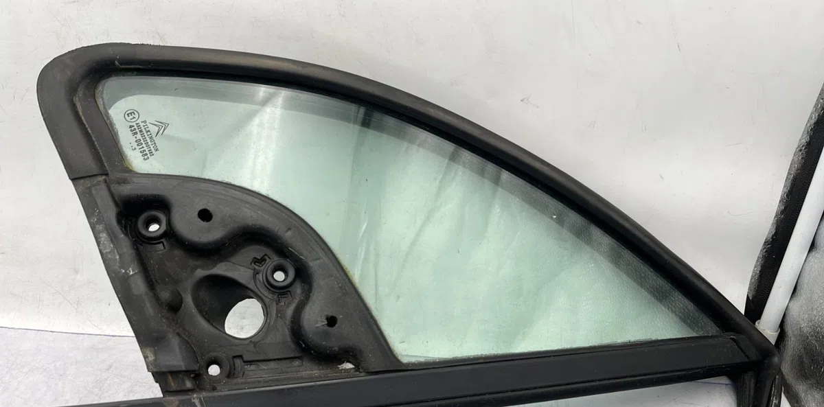 Glace ar custode d CITROEN C3 1 PHASE 1 occasion