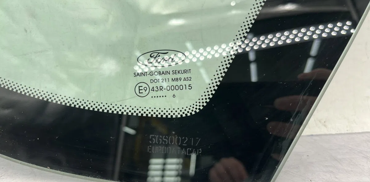 Glace ar custode d FORD FOCUS 2 PHASE 1 occasion