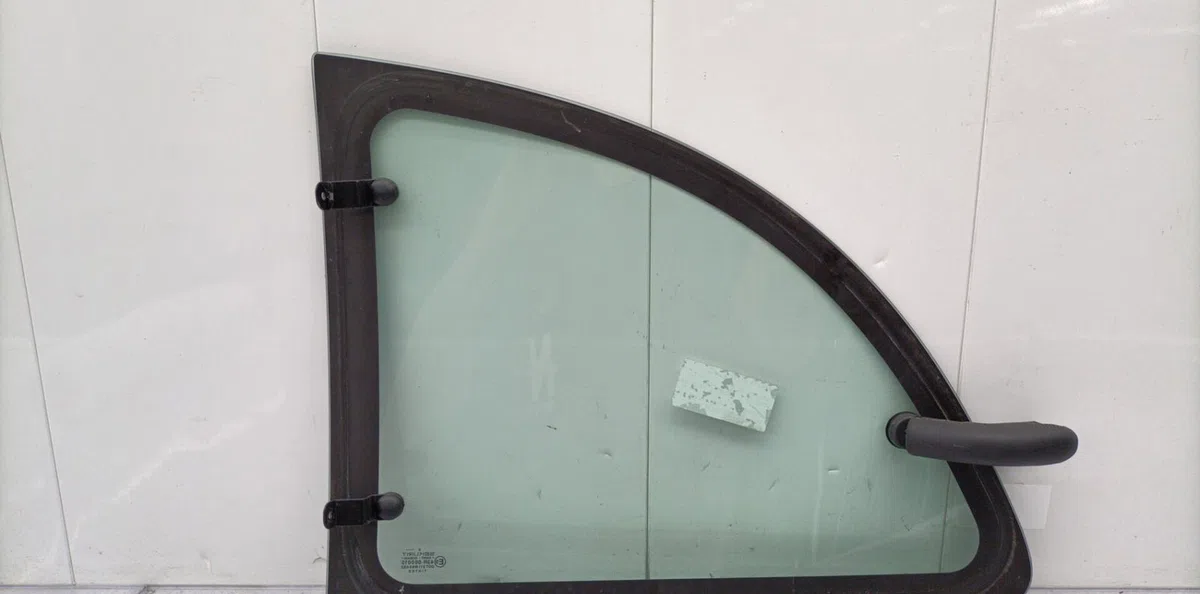 Glace ar custode d FORD KA 1 PHASE 1 occasion