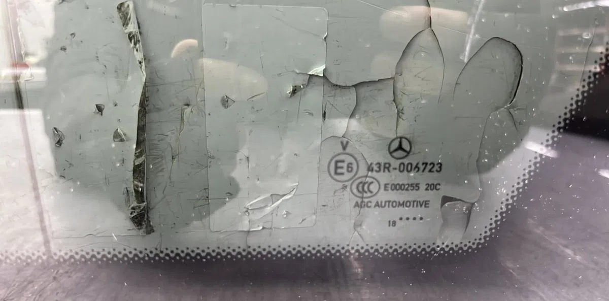 Glace ar custode d MERCEDES CLASSE E 213 PHASE 1 BREAK occasion