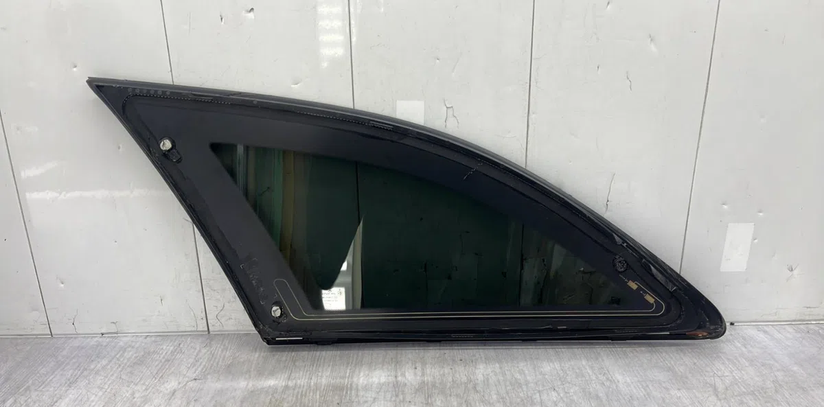 Glace ar custode d MERCEDES CLASSE E 213 PHASE 1 BREAK occasion