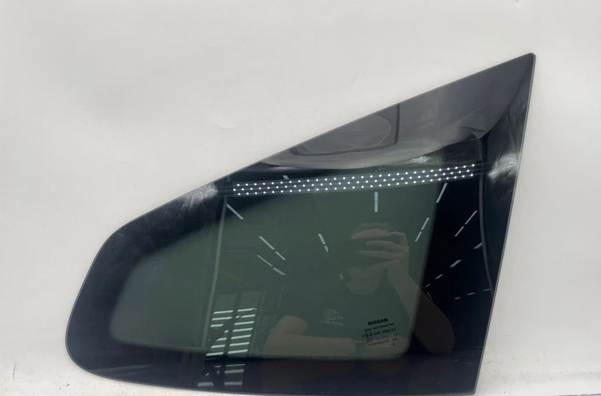 Glace ar custode d NISSAN QASHQAI 1 PHASE 2 occasion