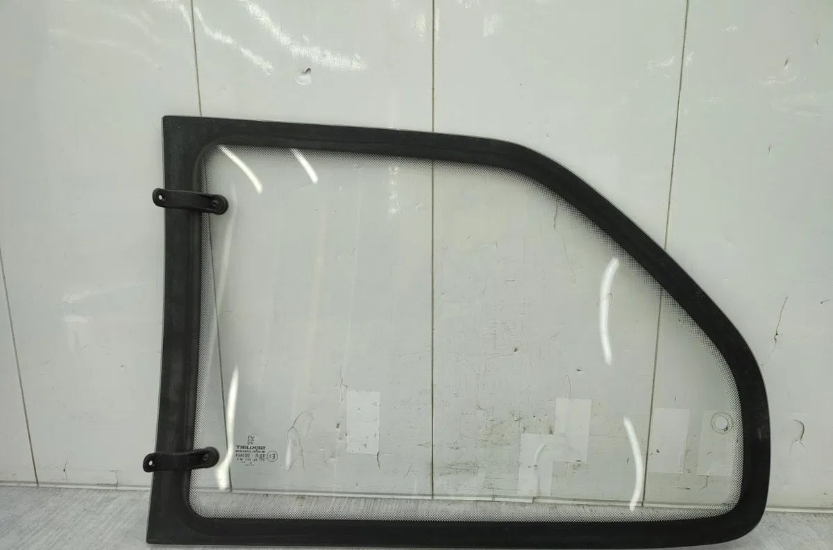 Glace ar custode d PEUGEOT 306 PHASE 1 occasion