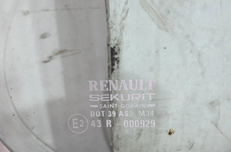 Glace ar custode d RENAULT B110 occasion