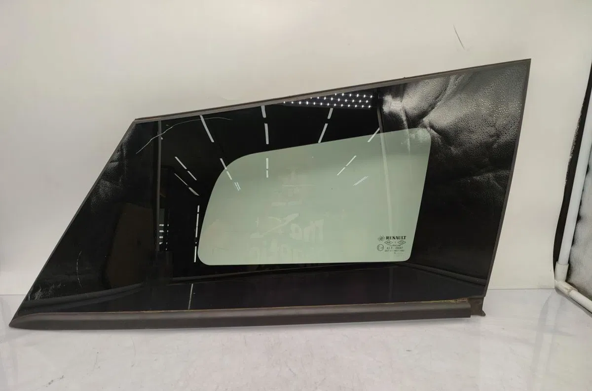 Glace ar custode d RENAULT CLIO 4 PHASE 1 BREAK occasion