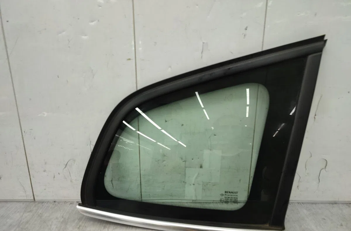 Glace ar custode d RENAULT LAGUNA 3 PHASE 1 BREAK occasion