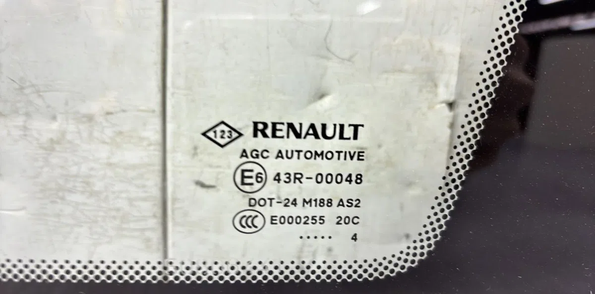 Glace ar custode d RENAULT MEGANE 3 PHASE 3 BREAK occasion