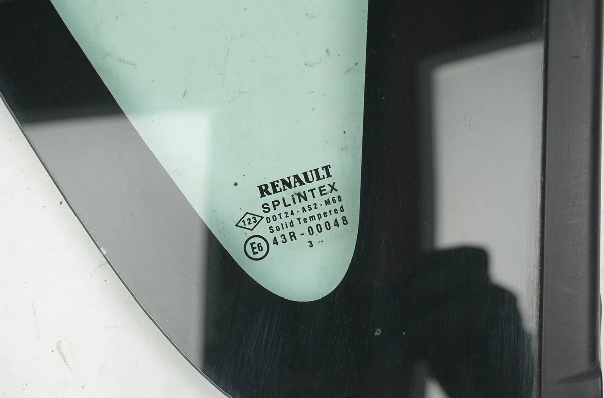 Glace ar custode d Renault SCÉNIC II (JM0-1_) 1.5 dci (jm02, jm13) (2003-2005) occasion