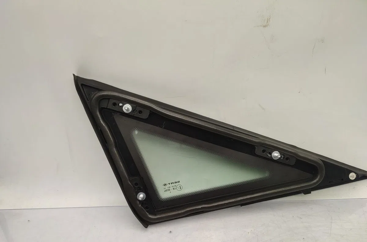 Glace ar custode d SEAT IBIZA 4 PHASE 1 occasion
