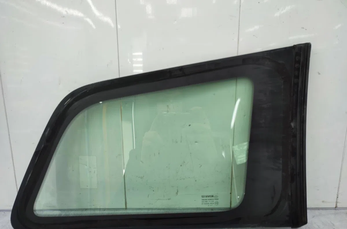 Glace ar custode g RENAULT MEGANE 2 PHASE 1 BREAK occasion