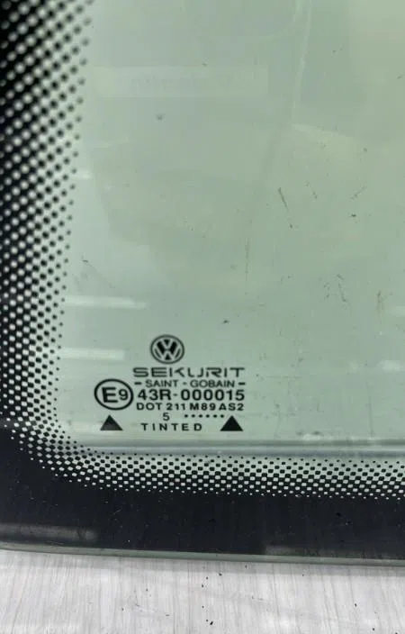 Glace ar custode g VOLKSWAGEN POLO 1 occasion