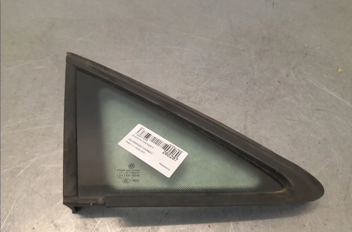 Glace av custode d Volkswagen TOURAN (1T3) 2.0 tdi (2010-2015) 5 portes occasion
