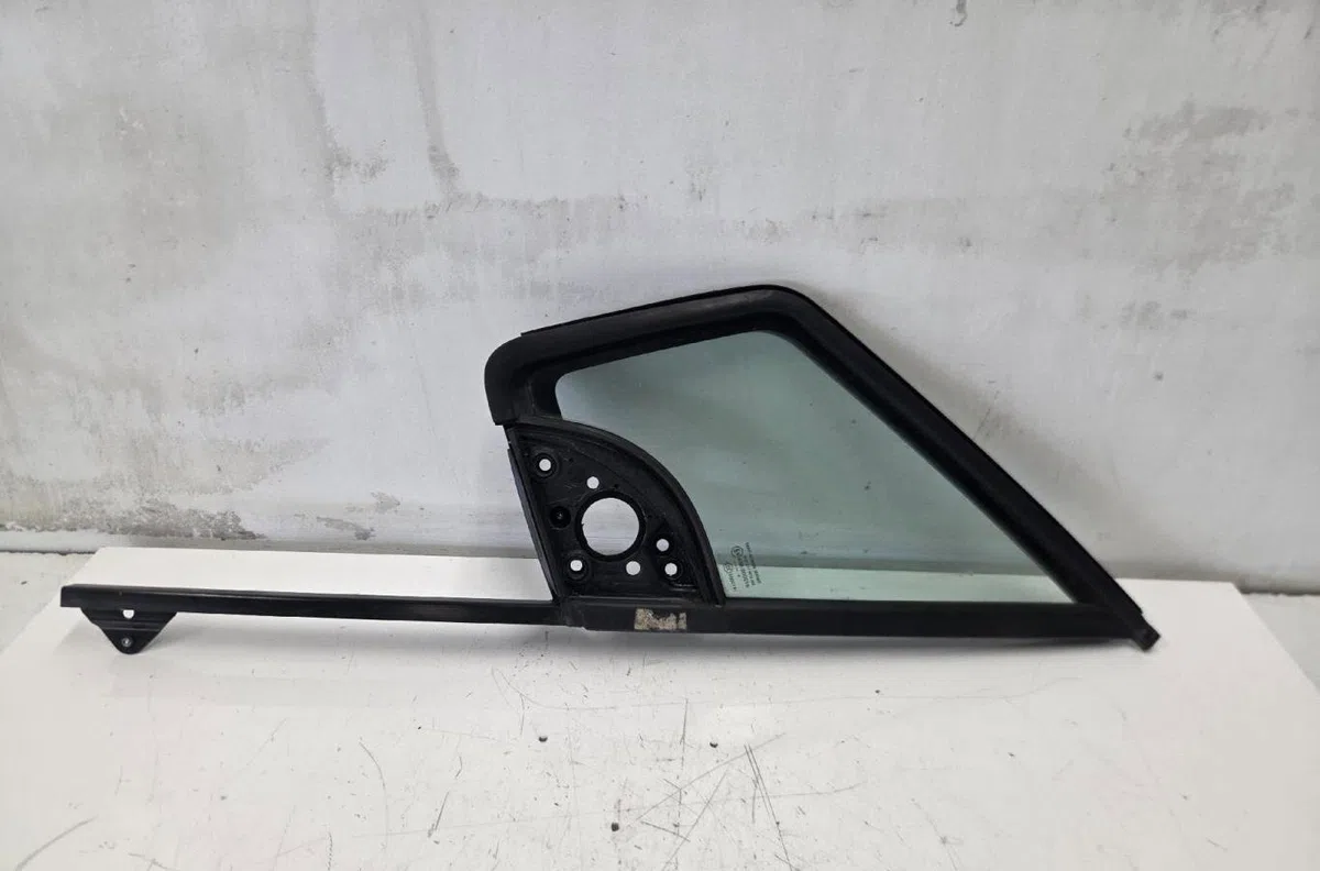 Glace av custode g CITROEN BERLINGO 2 PHASE 2 occasion