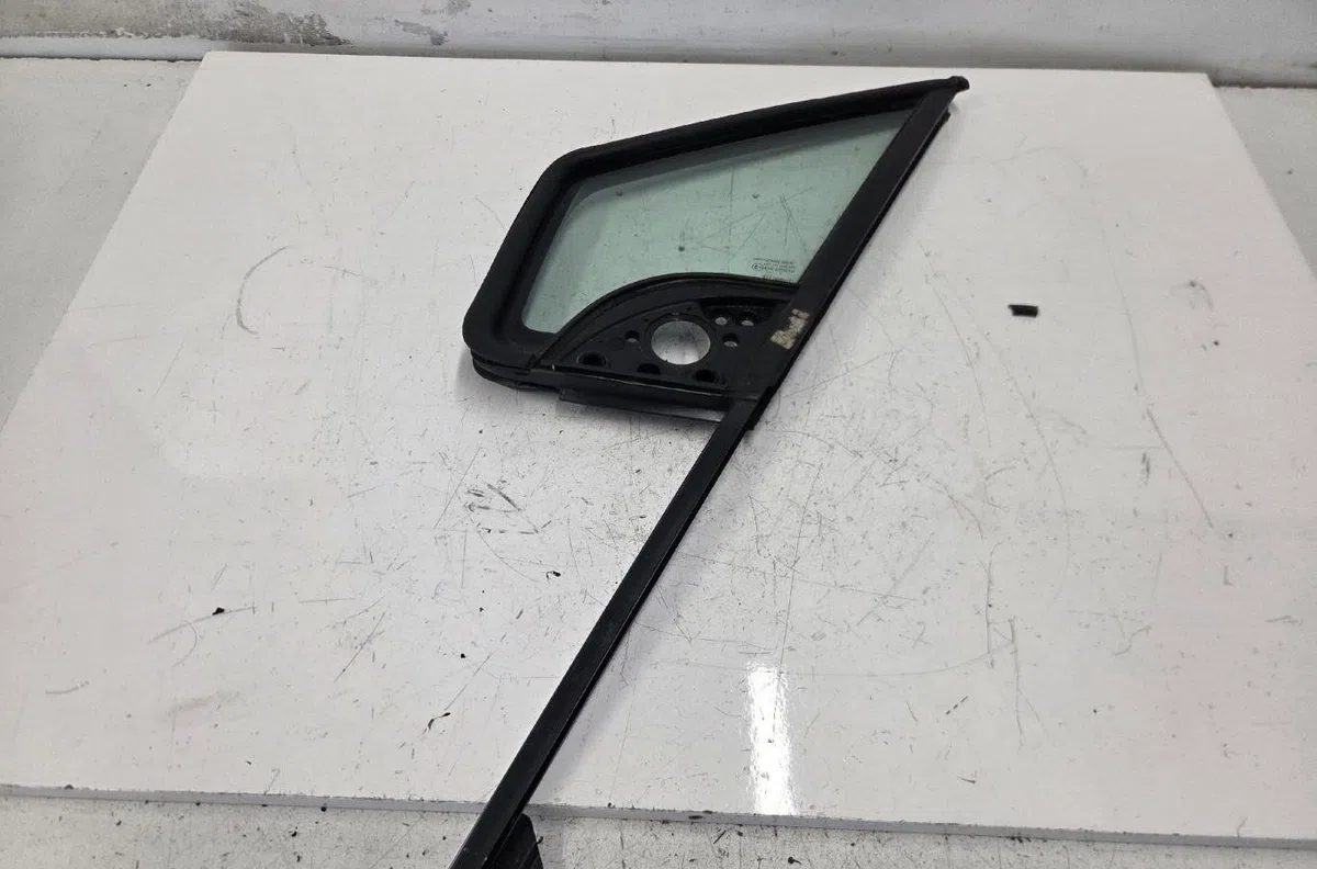 Glace av custode g CITROEN BERLINGO 2 PHASE 2 occasion