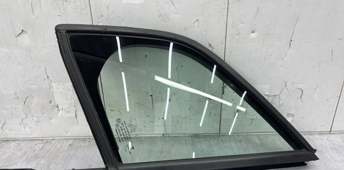 Glace av custode g CITROEN C3 2 PHASE 2 occasion
