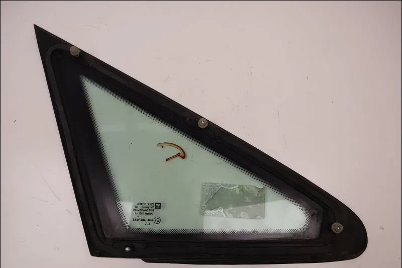 Glace av custode g Opel ZAFIRA A Monospace (T98) 2.2 dti 16v (f75) (2002-2005) 5 portes occasion