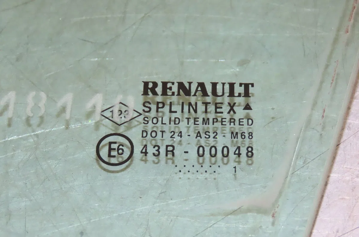 Glace av custode g RENAULT SCENIC I occasion