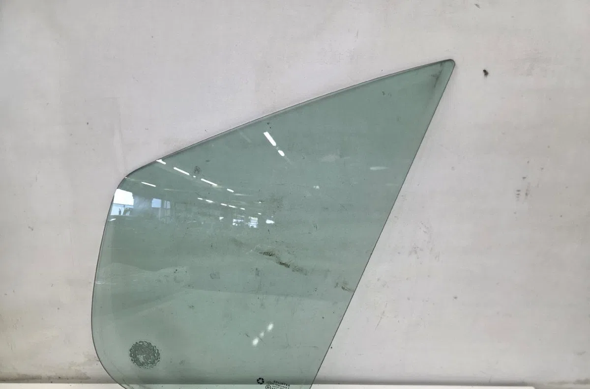 Glace av custode g RENAULT TRAFIC 2 PHASE 2 occasion