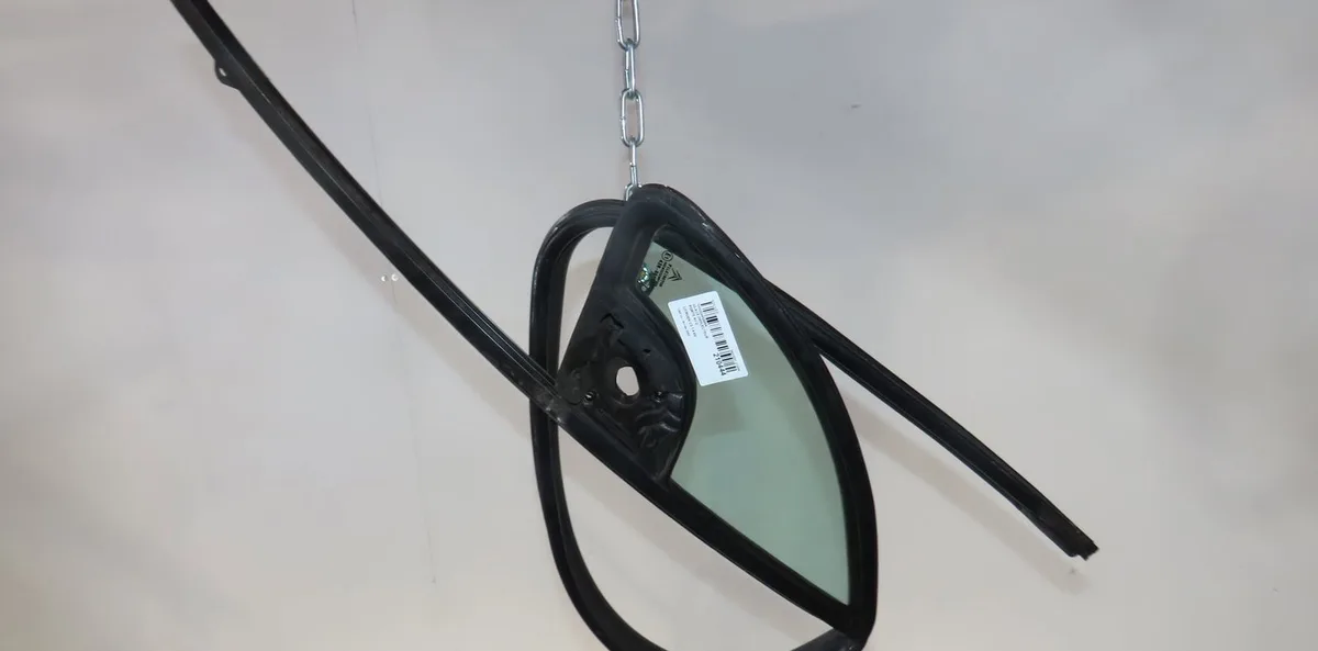 Glace deflecteur porte av g Citroën C3 I (FC_, FN_) 1.4 i (2002-2010) 5 portes occasion