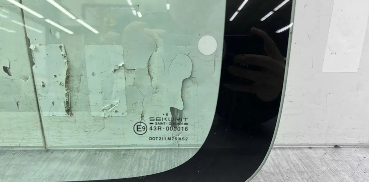 Glace fixe porte ar d CITROEN BERLINGO 1 PHASE 2 occasion
