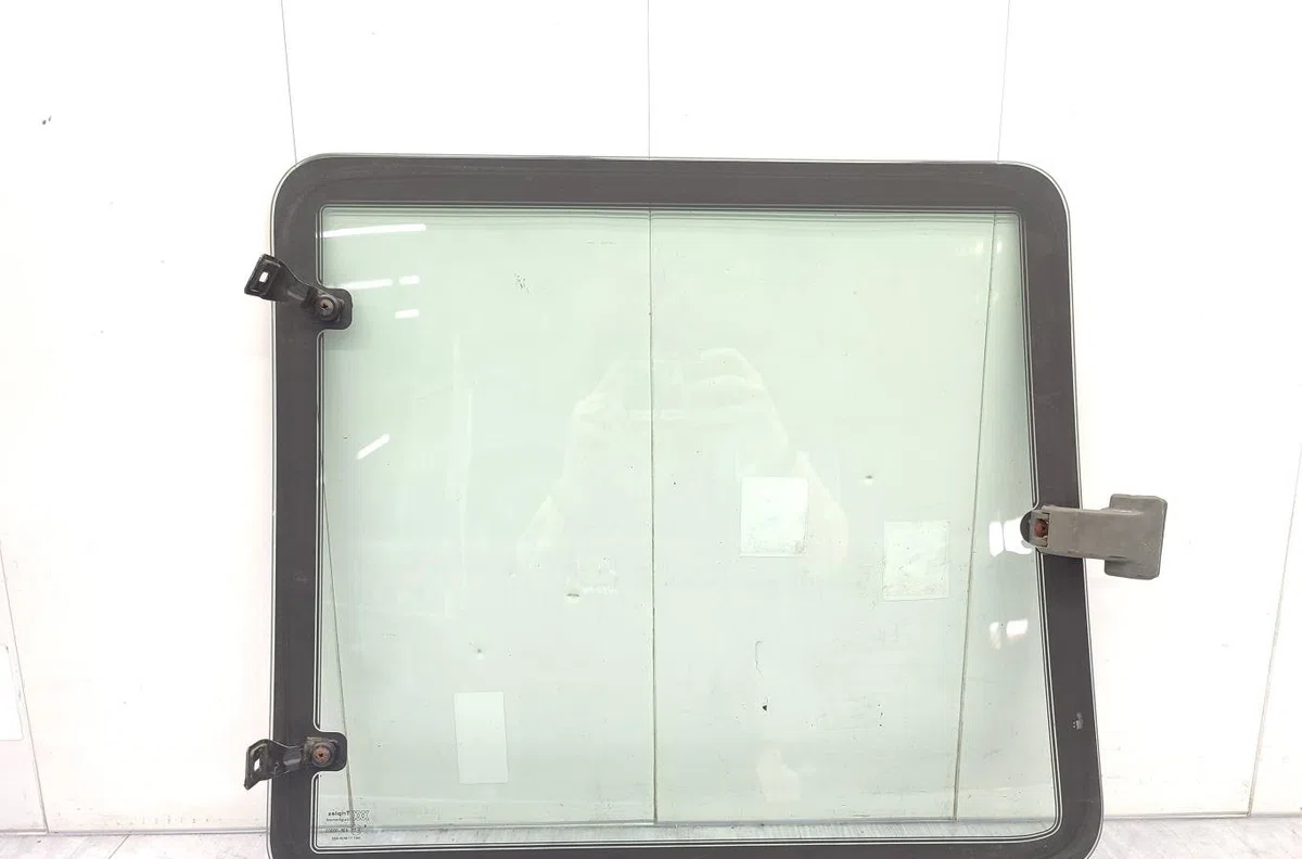 Glace fixe porte ar d LAND ROVER RANGE ROVER 1 PHASE 1 occasion