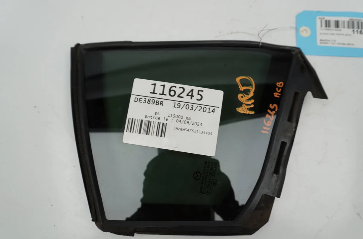 Glace fixe porte ar d Mazda 3 (BM, BN) 2.0 (2013-2019) occasion