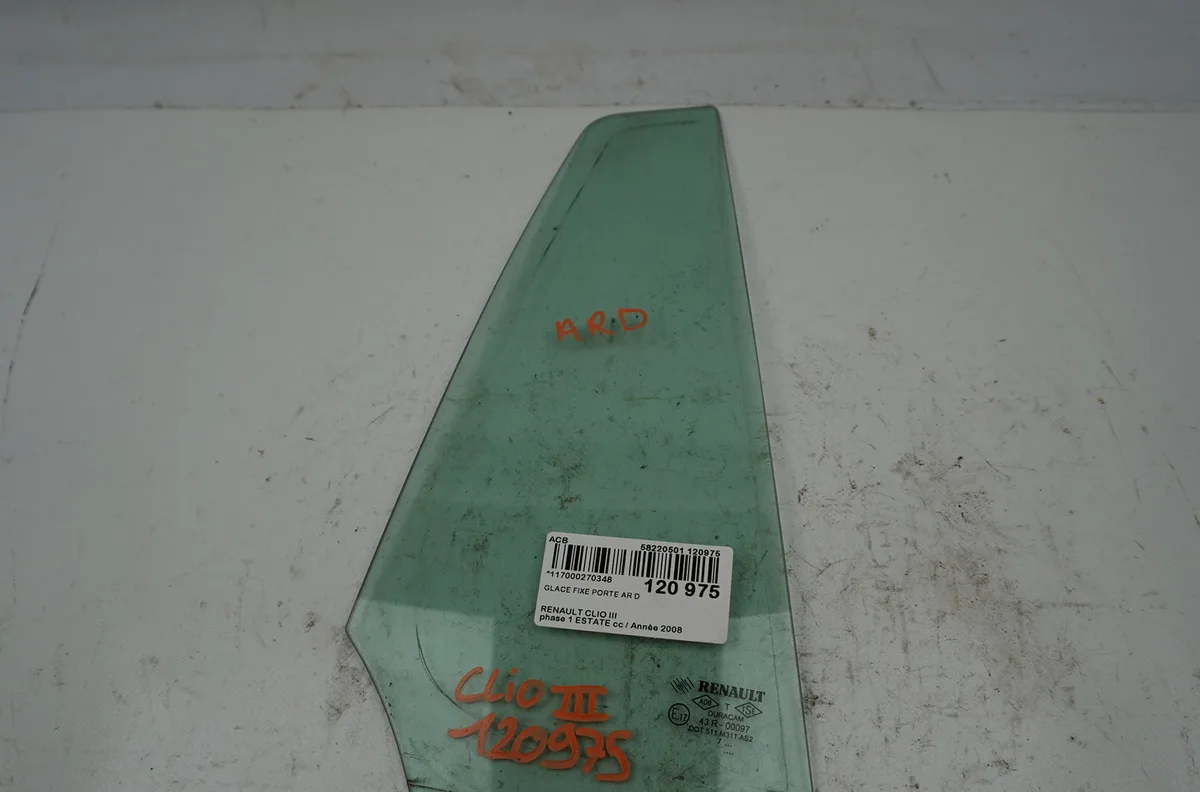 Glace fixe porte ar d Renault CLIO III Grandtour (KR0-1_) 1.2 16v (kr0p) (2007-2012) occasion