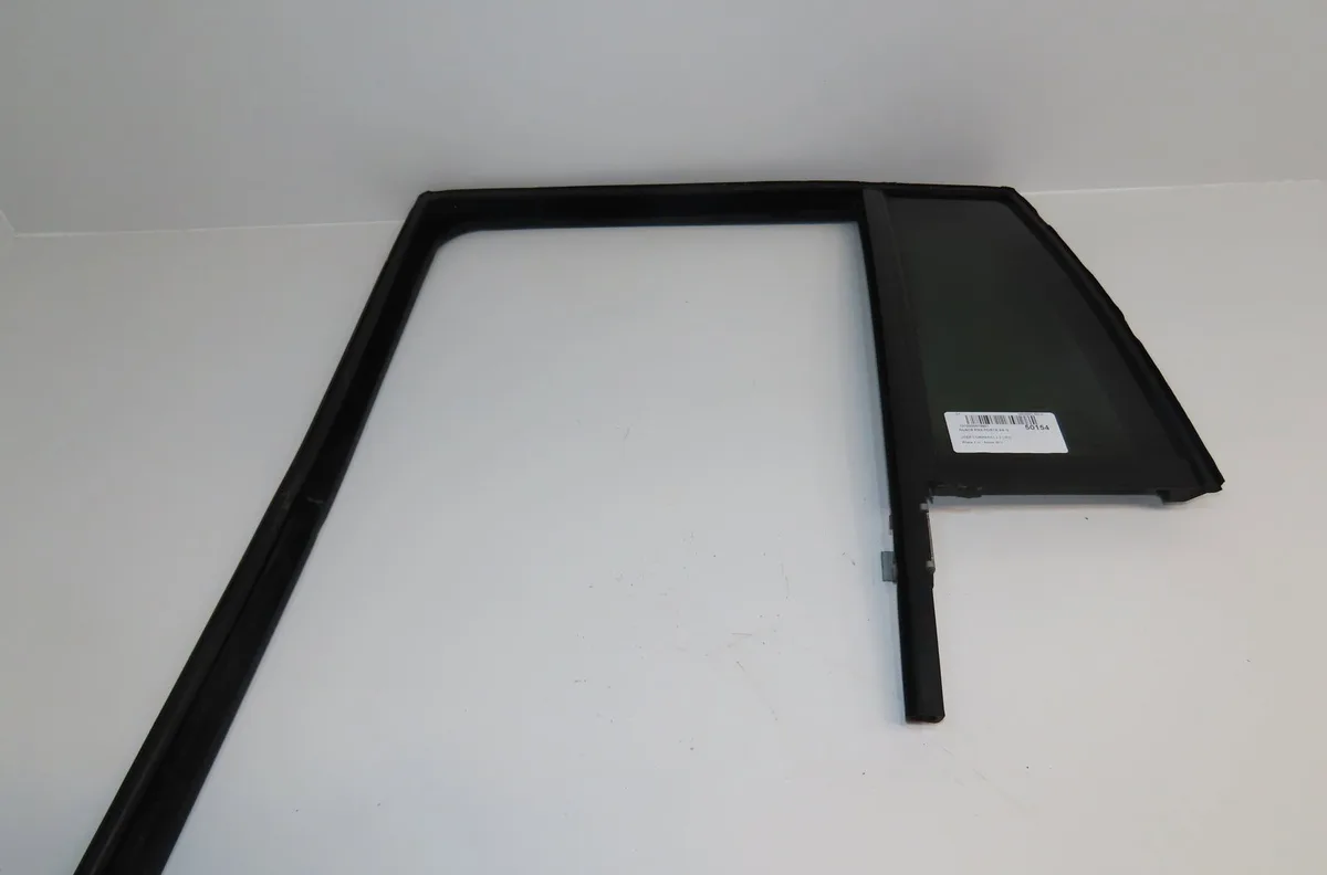 Glace fixe porte ar g Jeep COMPASS (MK49) 2.2 crd (2011) occasion