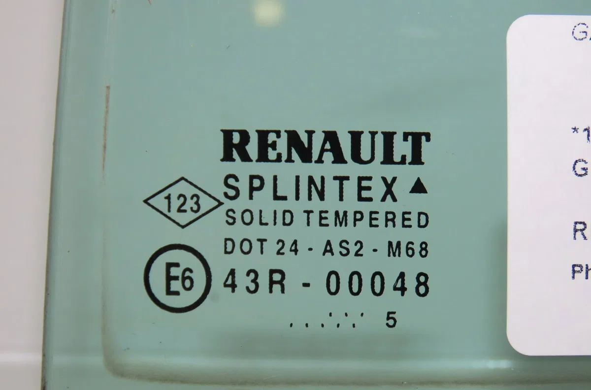 Glace fixe porte ar g Renault CLIO II (BB_, CB_) 1.5 dci (b-cb08) (2001-2005) 5 portes occasion