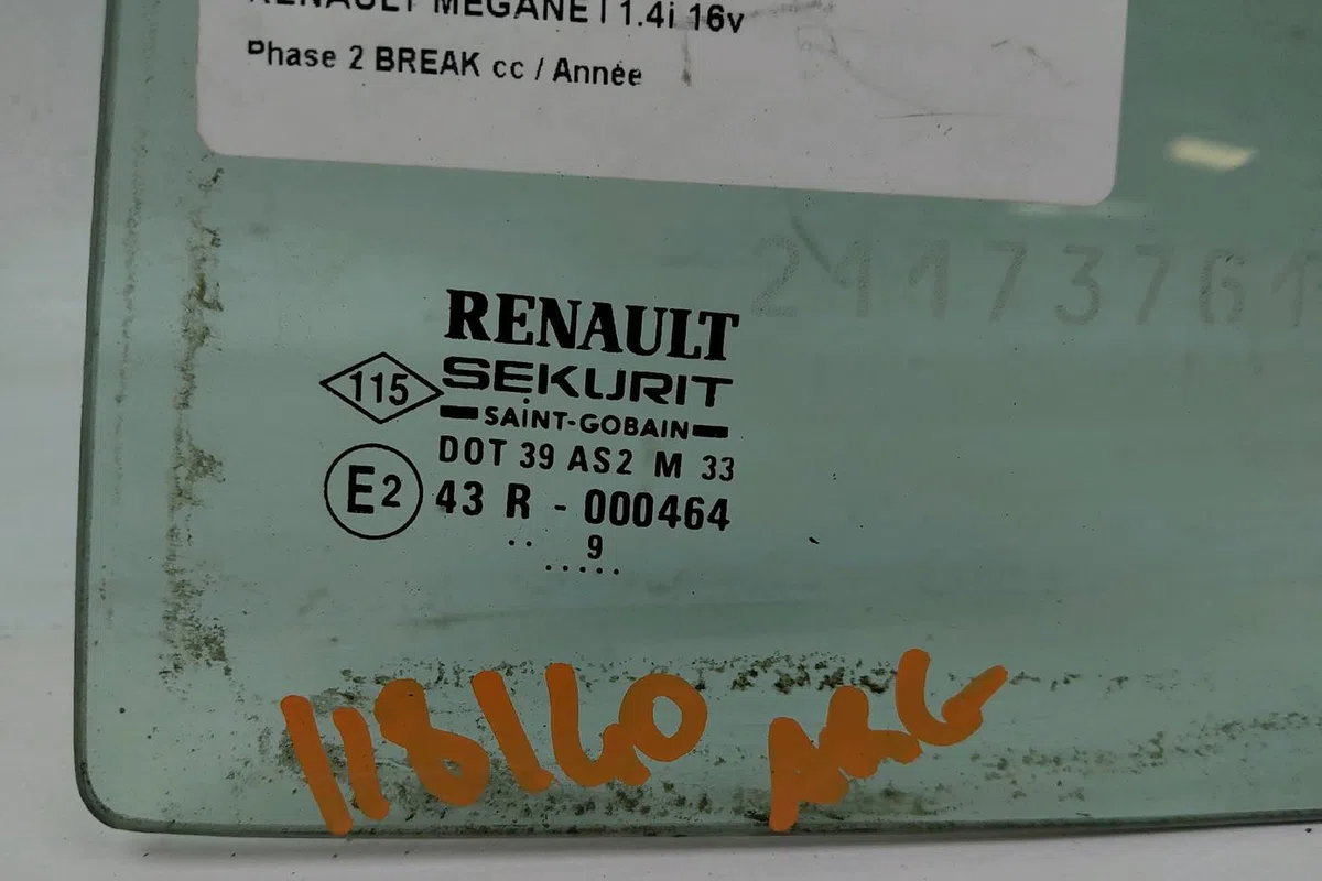Glace fixe porte ar g Renault MEGANE I Break (KA0-1_) 1.4 16v (ka0d, ka1h, ka0w, ka10) (1999-2003) occasion